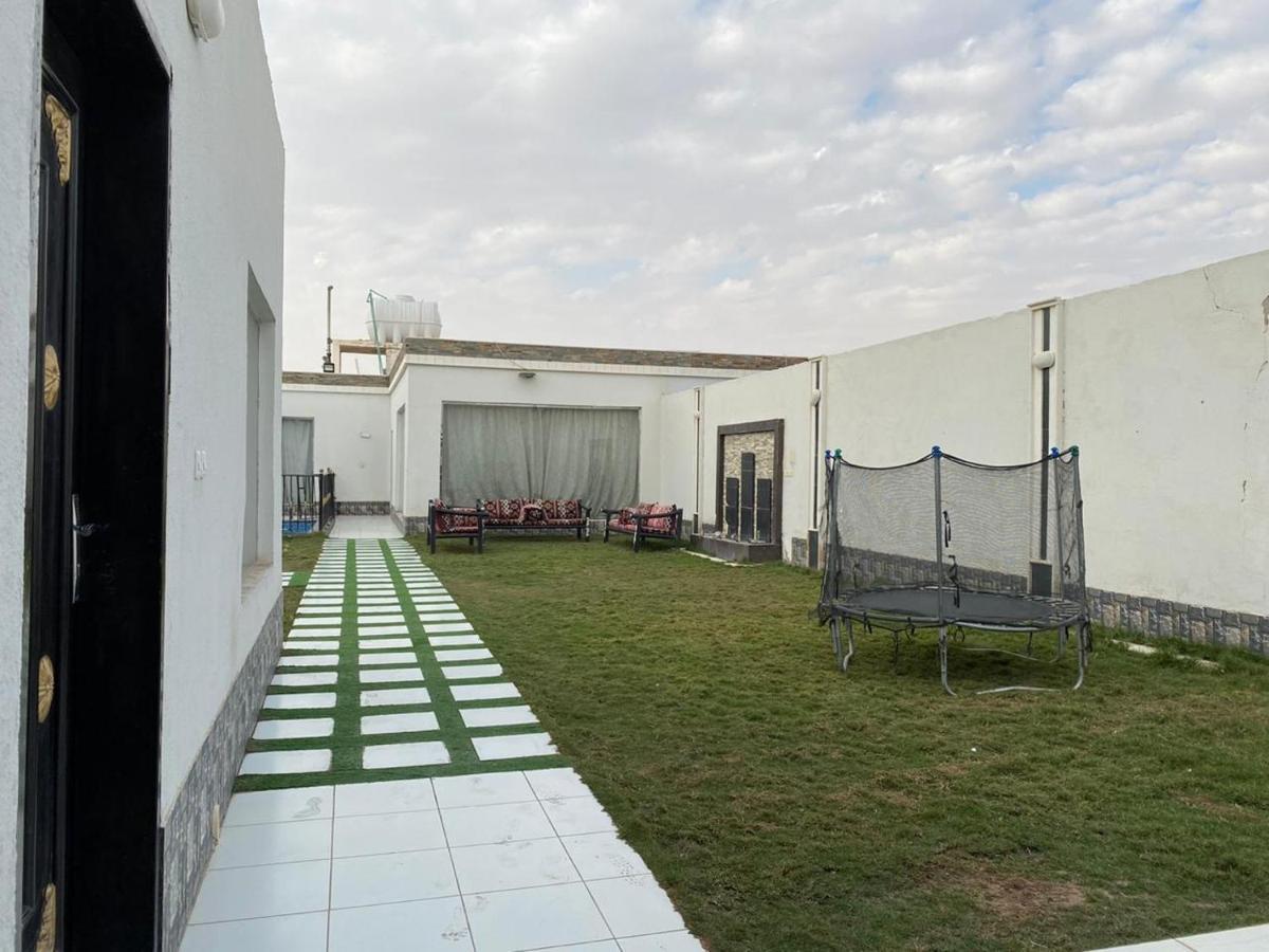 Villa Chalet Maria Al Ryiad à Riyad Extérieur photo